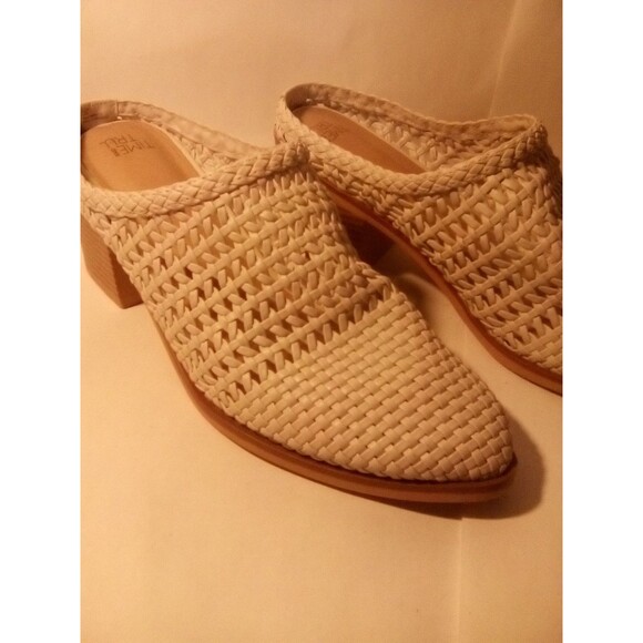 Time and Tru Women’s 8.5 Memory Foam Woven Heel Mule Slip On Shoes - Picture 1 of 5